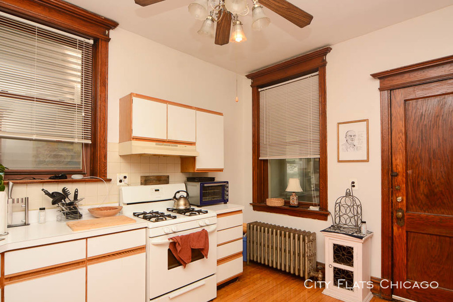 4323 N. Damen - Photo 1