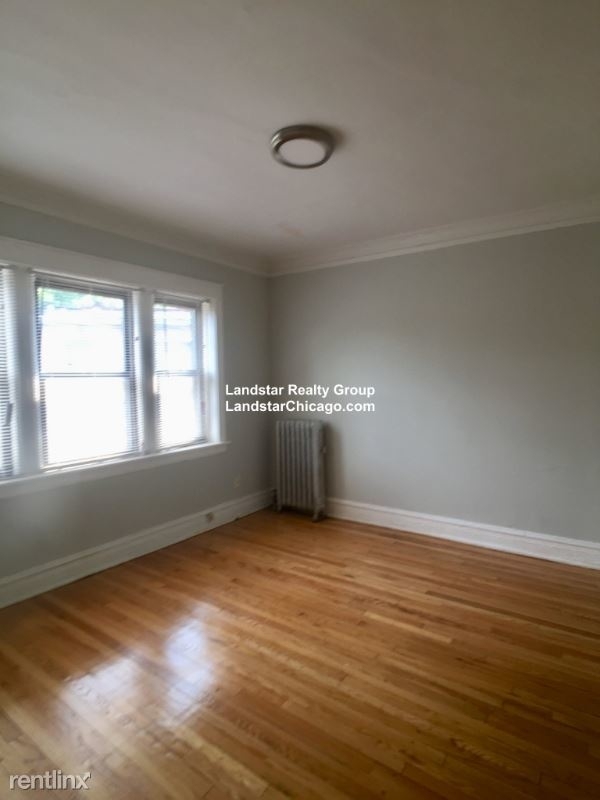 1333 W Ardmore Ave - Photo 1