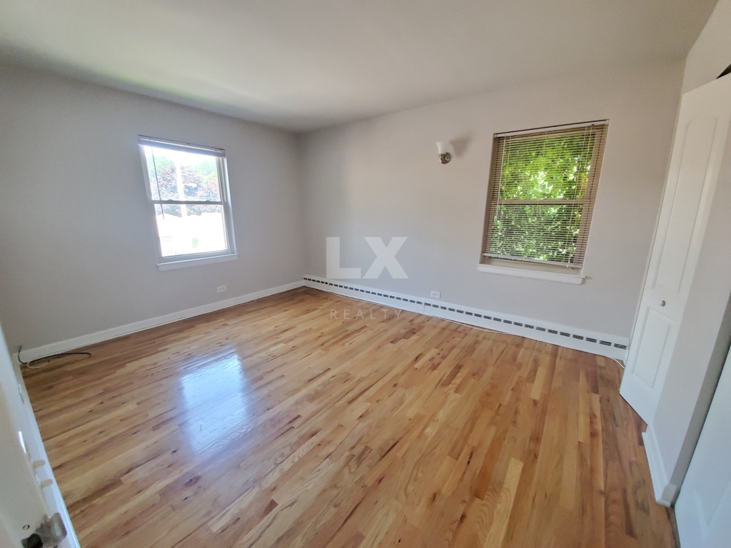 2122 West Foster Ave. - Photo 9