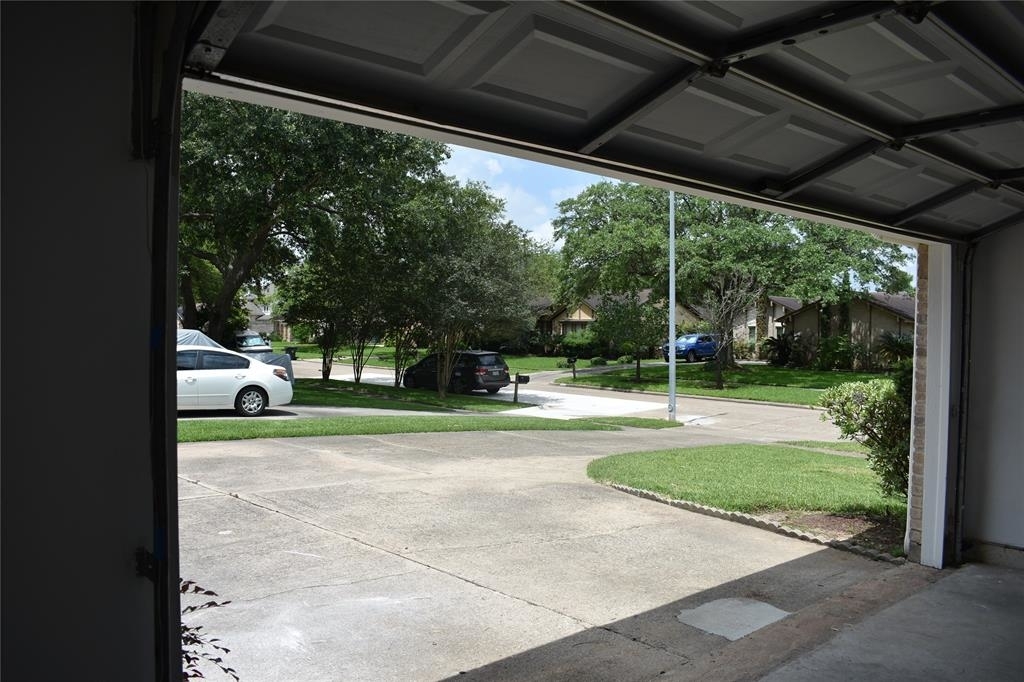 2811 Colony Drive - Photo 42