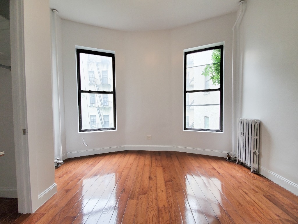 220 West 122nd Street - Photo 3