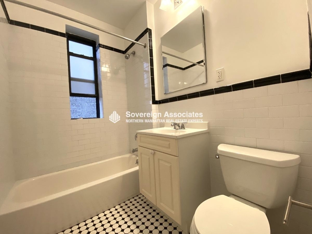 105 Pinehurst Avenue - Photo 11