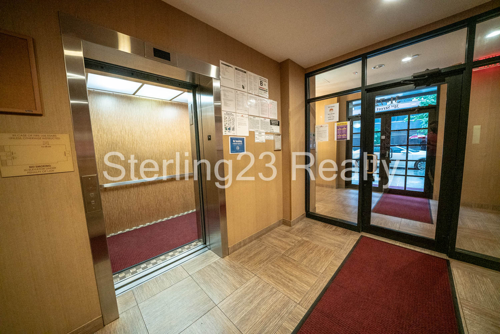 31-72 31st Street - Photo 11