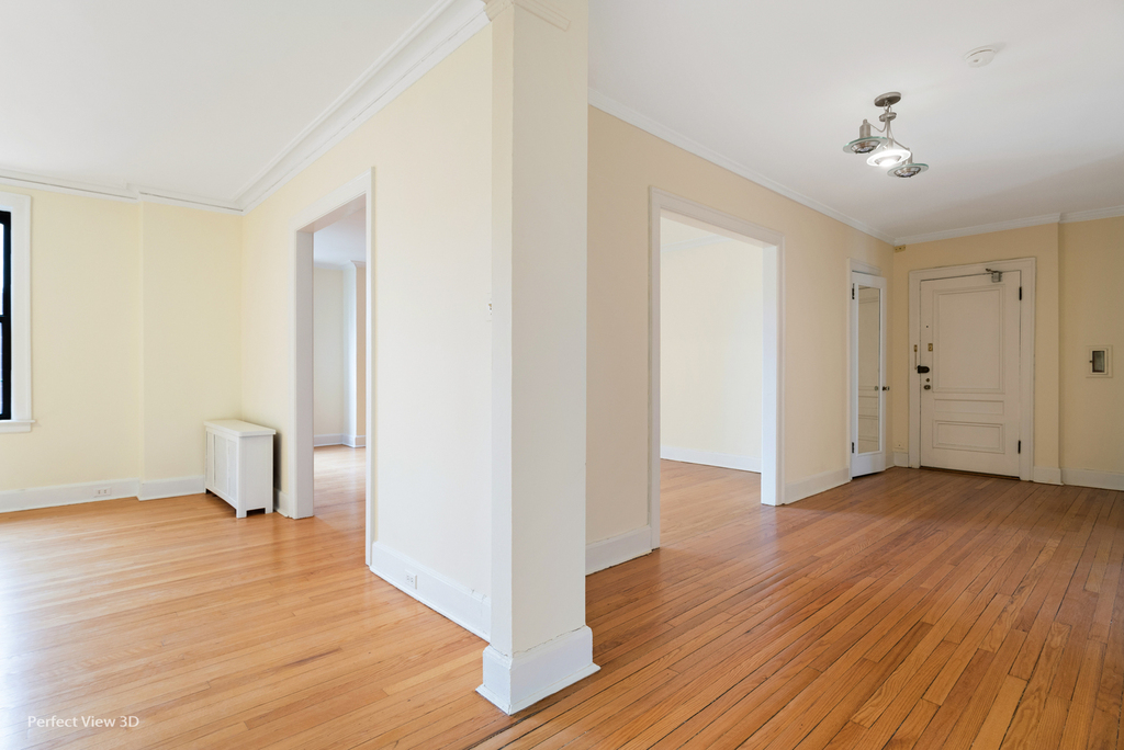 1755 East 55th Street - Photo 3