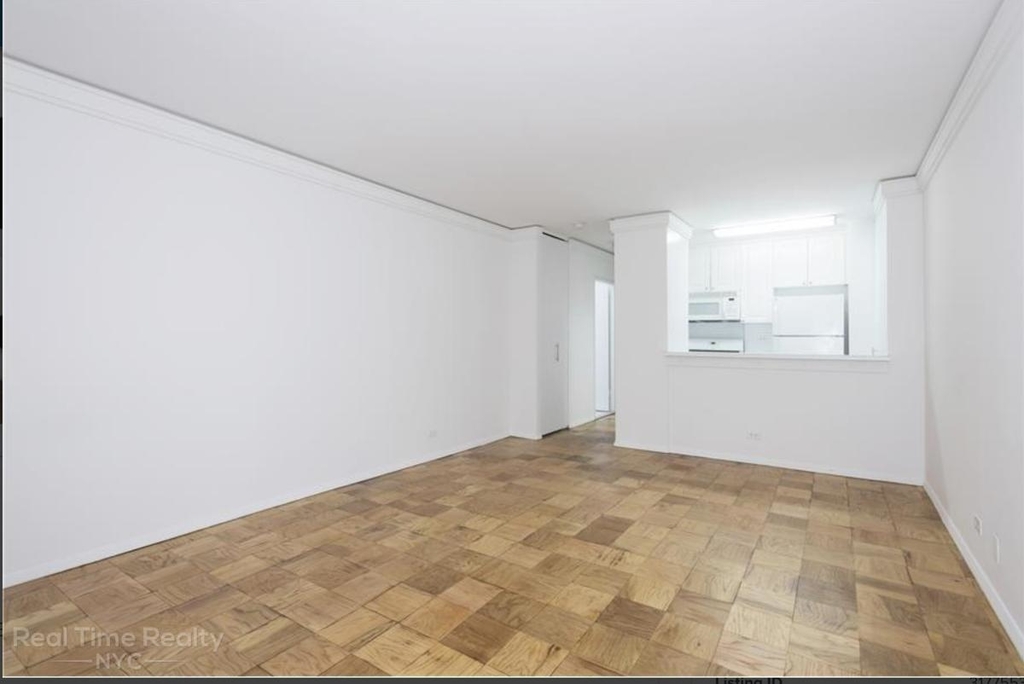 230 West 55th Street - Photo 0