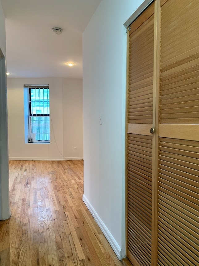 1486 Lexington Avenue - Photo 9