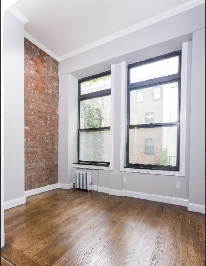 7 East 75th Street - Photo 1