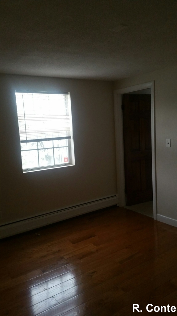 1538 Eastern Ave. - Photo 8