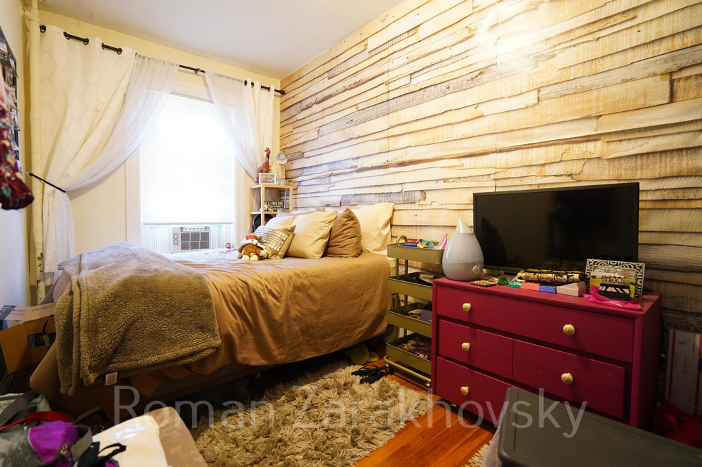 1069 Beacon St. - Photo 6