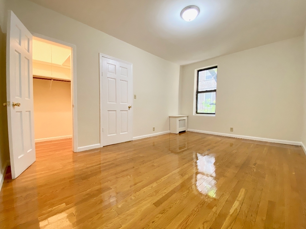 621 Lefferts Avenue - Photo 5