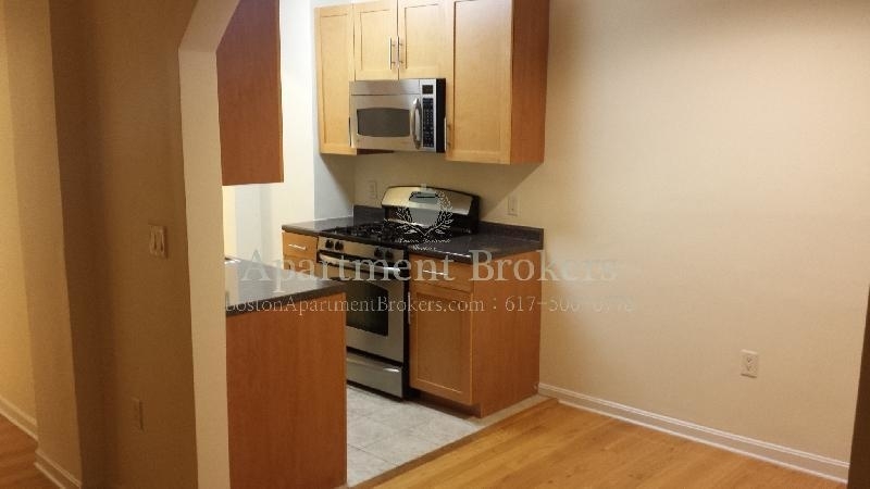 63 Brattle St. - Photo 4