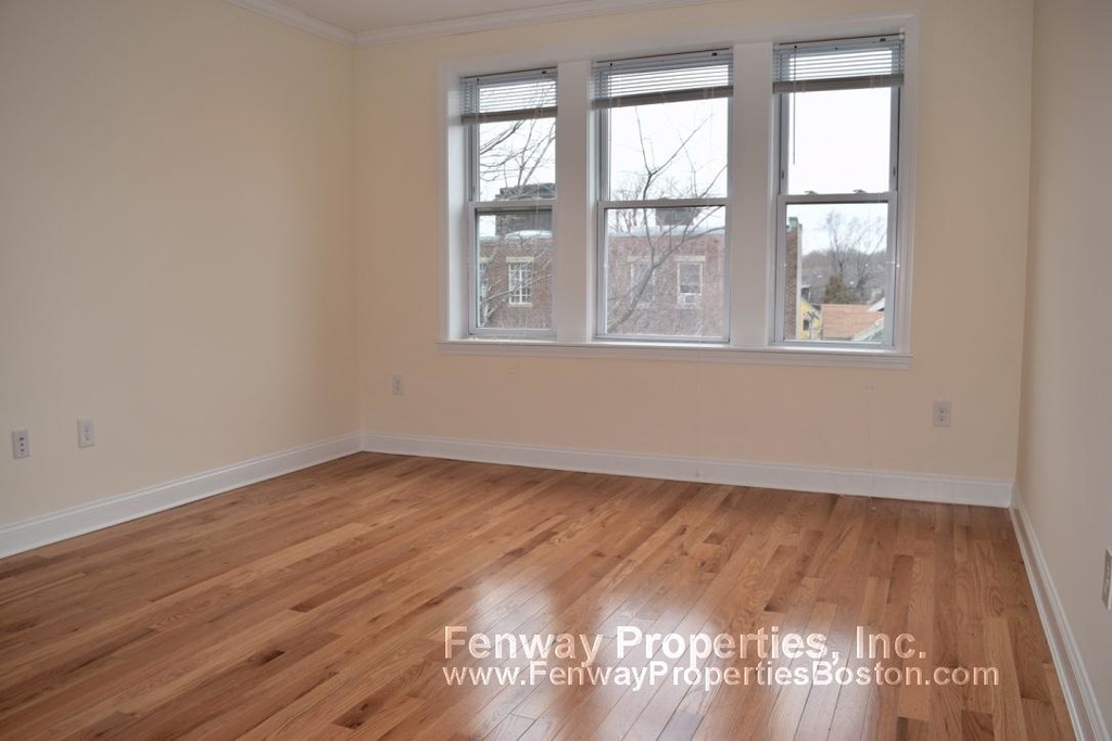 6 Chauncy St. - Photo 2