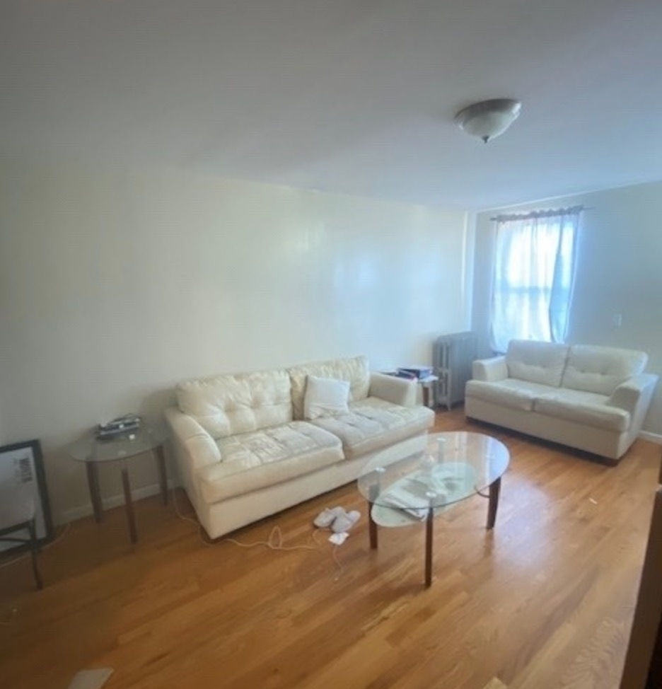 91 E 208 Street - Photo 1