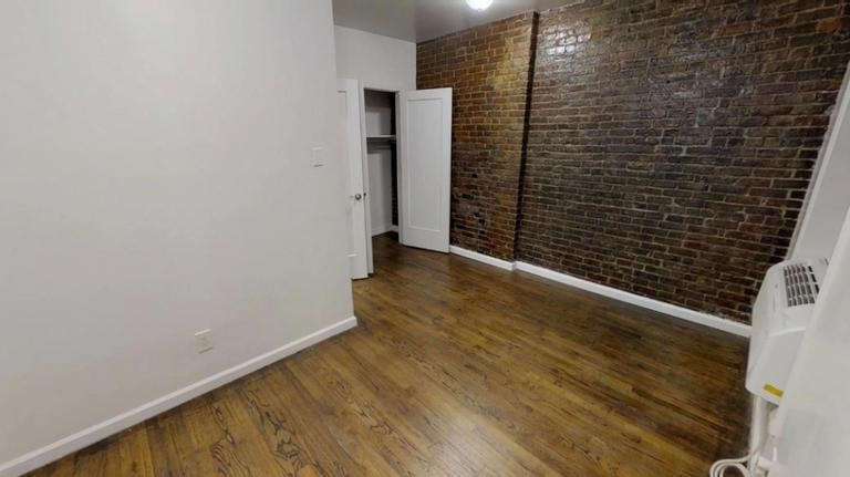 233 East 34th Street - Photo 2