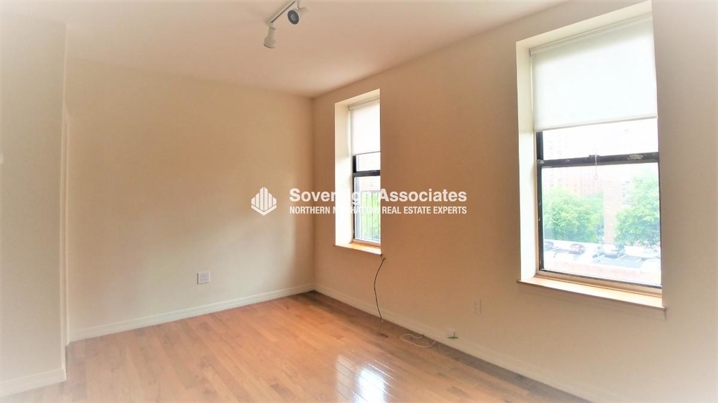 3133 Broadway - Photo 3