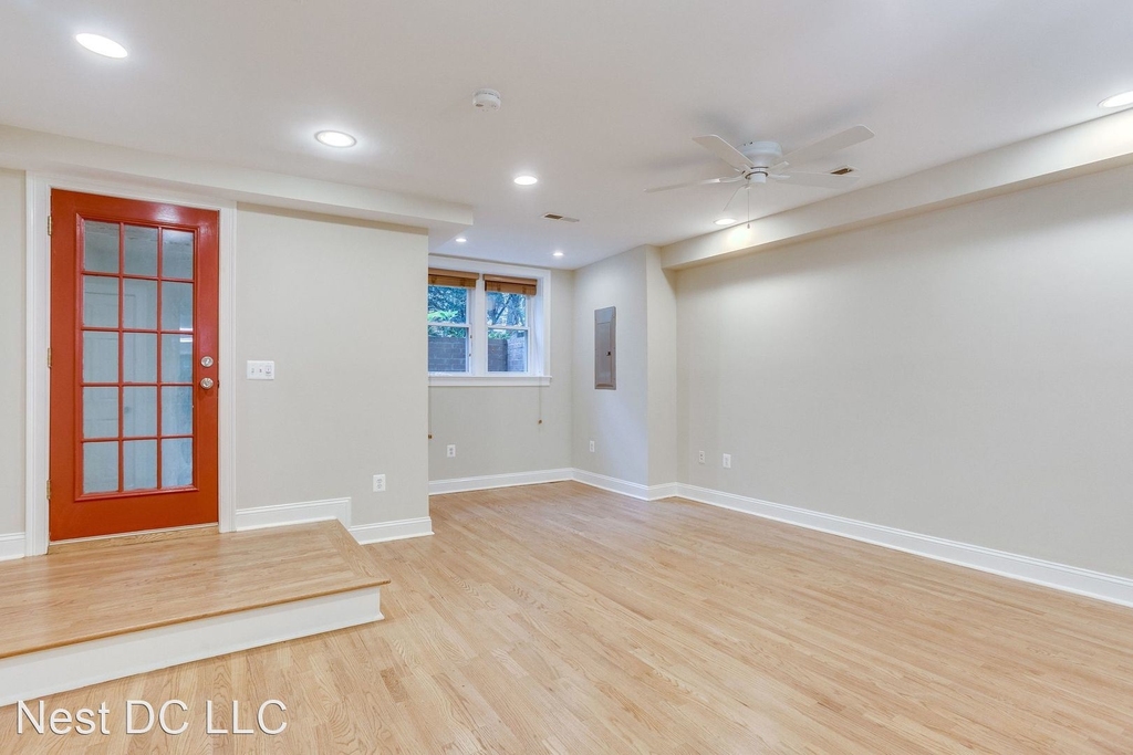 1330 Irving Street Nw - Photo 6