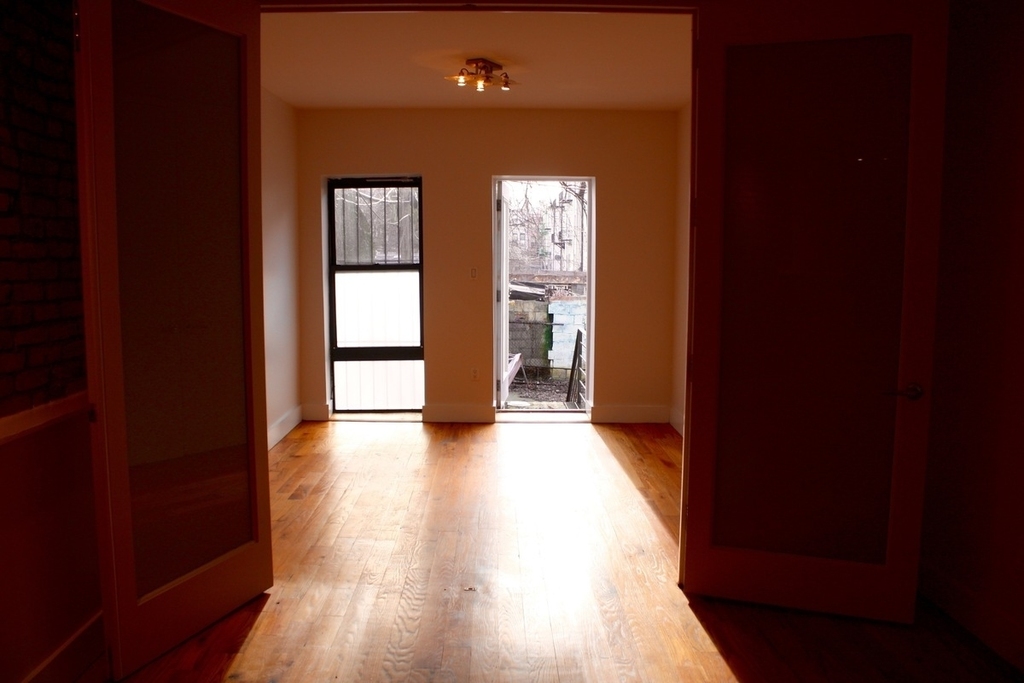 634 Wilson Avenue - Photo 1