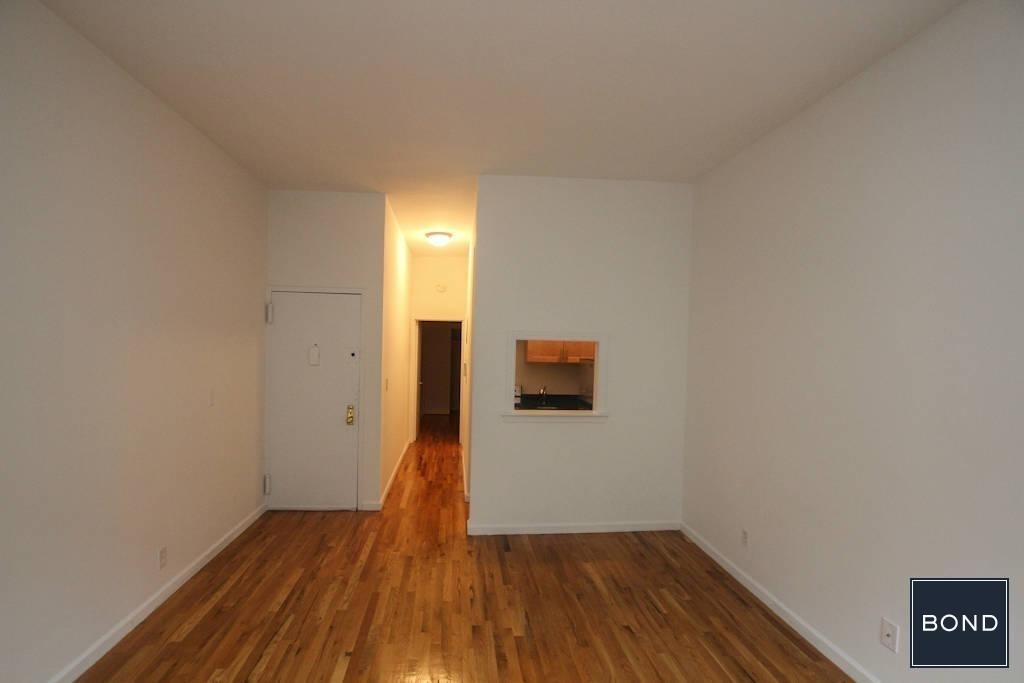 233 East 81 Street - Photo 2