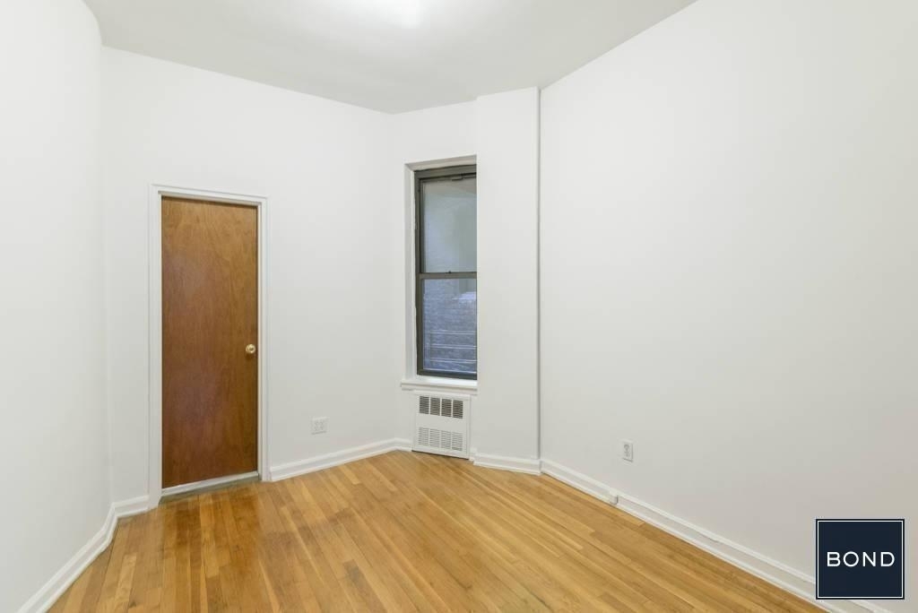 502 East 88 Street - Photo 1