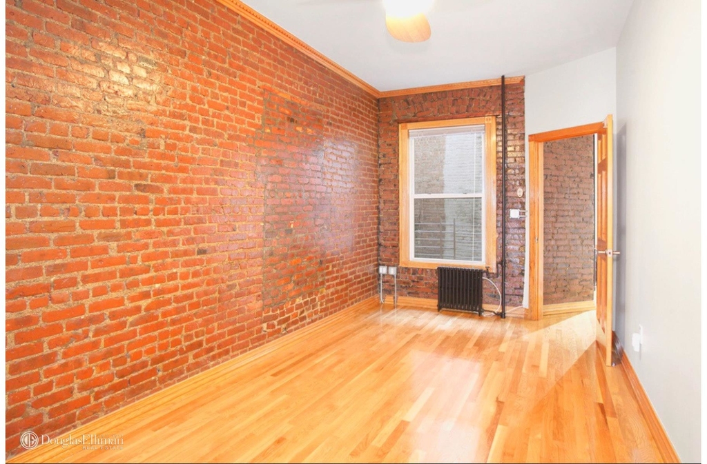 132 29th St - Photo 5