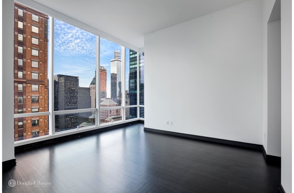 157 West 57th St - Photo 4