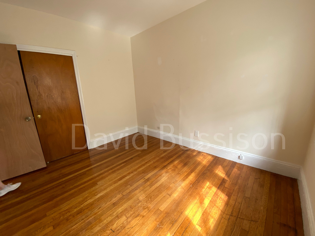 1315 Commonwealth Ave. - Photo 7