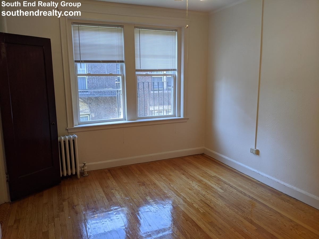 115 Peterborough St. - Photo 6