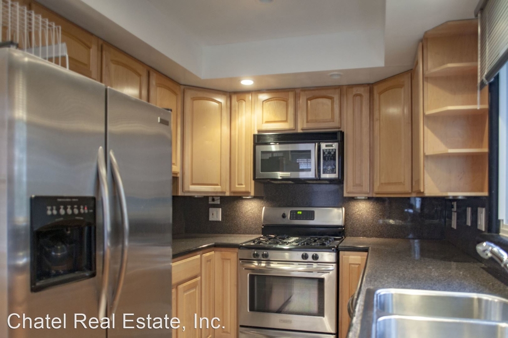 2815 Cortland Place, Nw - Photo 2