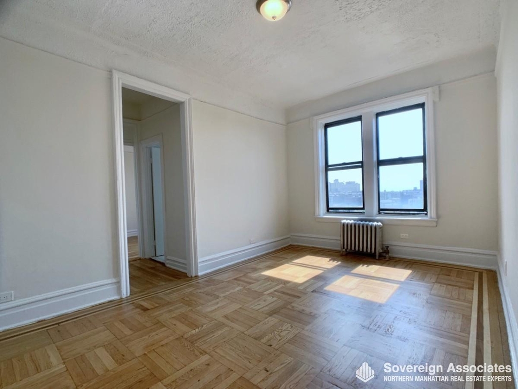 540 Fort Washington Avenue - Photo 2