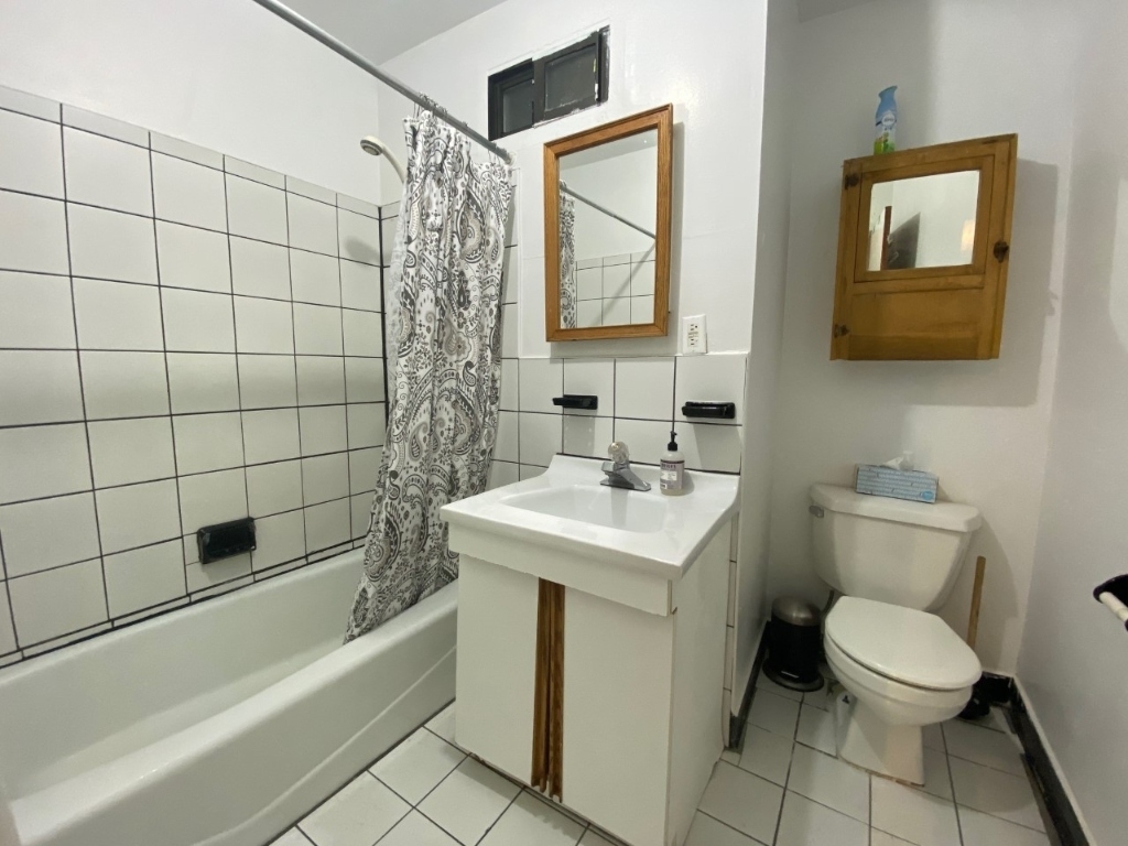 309 West 21st Street - Photo 6