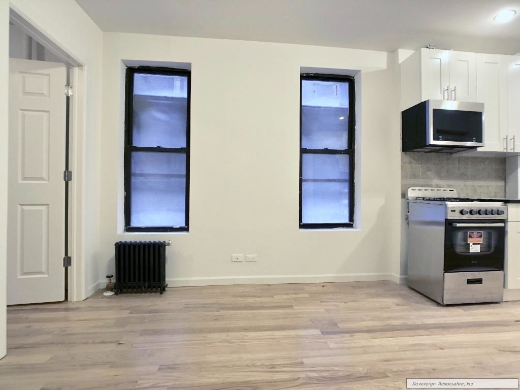 1270 First Avenue - Photo 8