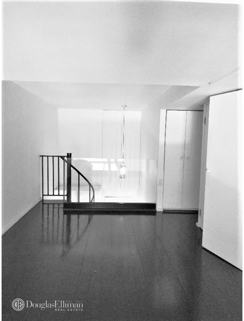 372 Fifth Avenue - Photo 7