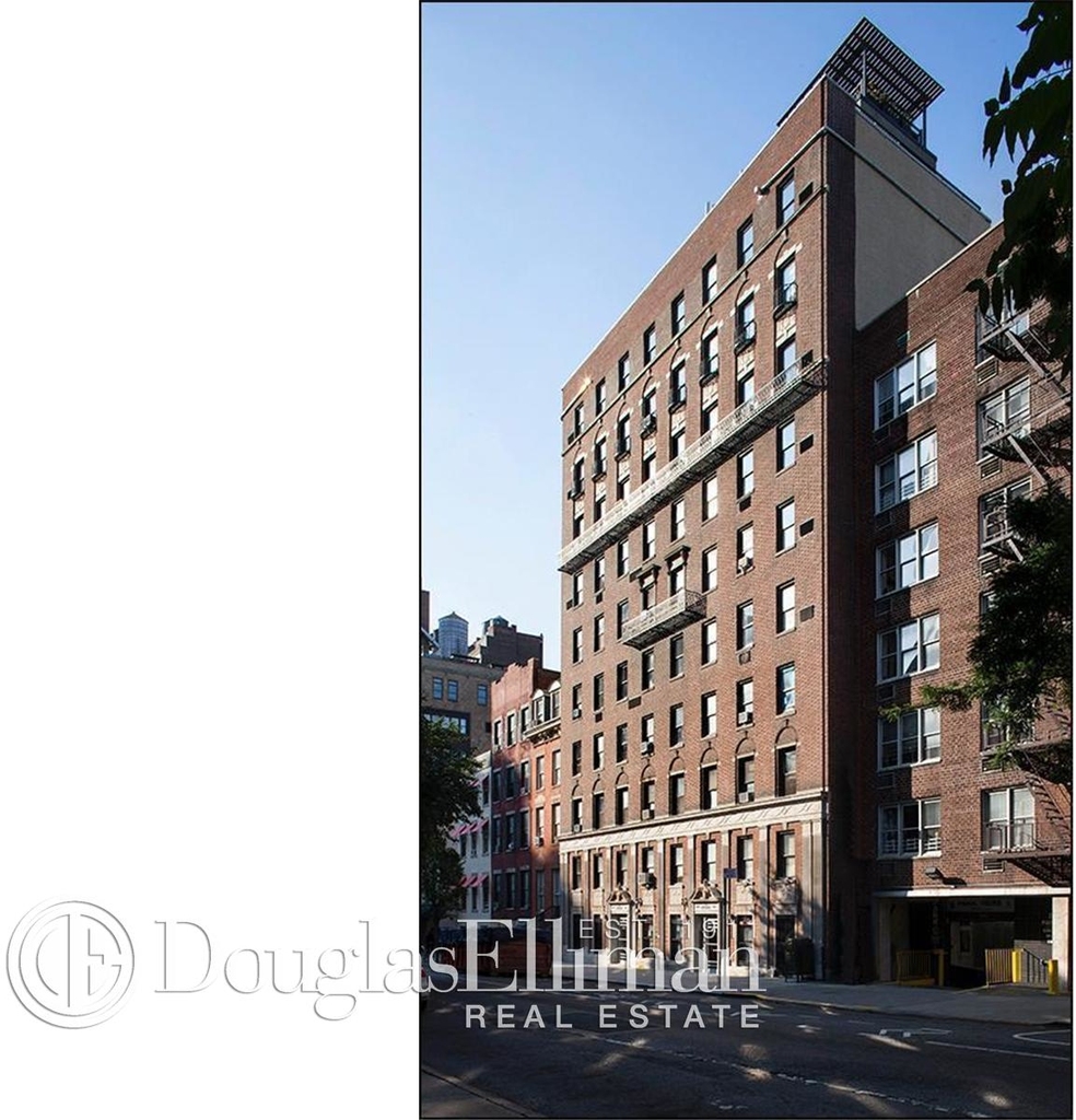 308 West 30th St - Photo 14