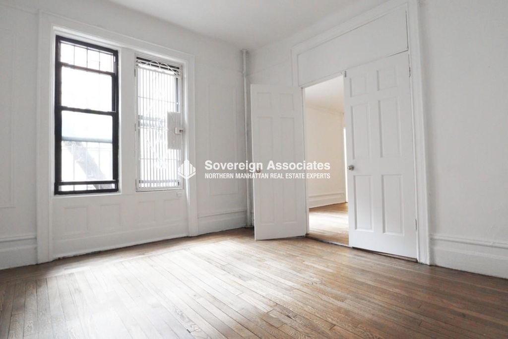 3139 Broadway - Photo 9