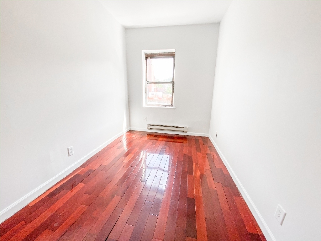 1015 Fulton Street - Photo 2