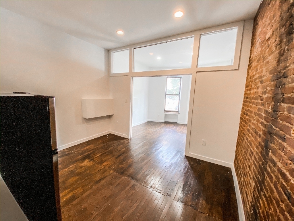 1486 Bedford Avenue - Photo 3