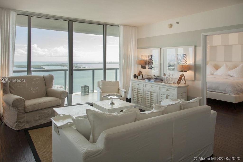 465 E Brickell Ave - Photo 1