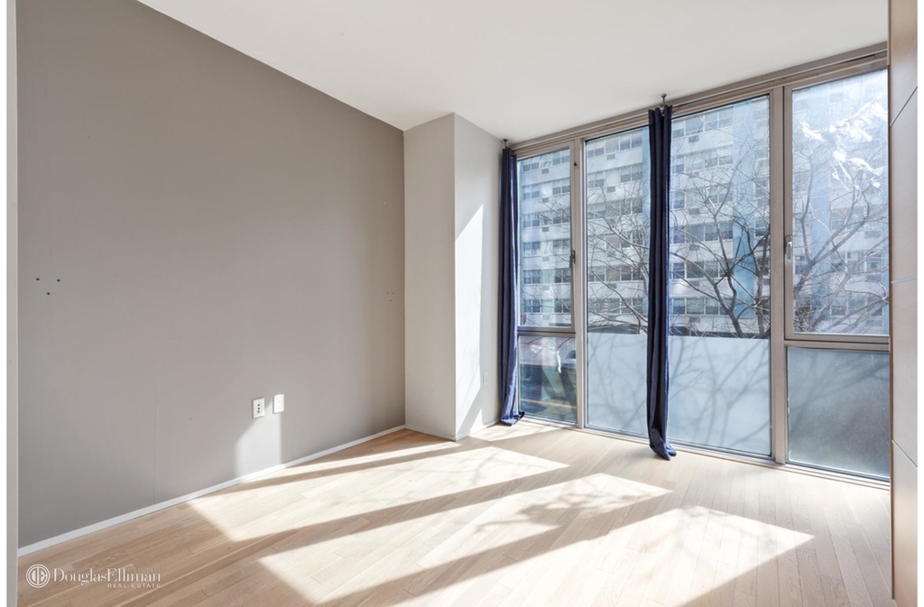 110 Third Avenue - Photo 3