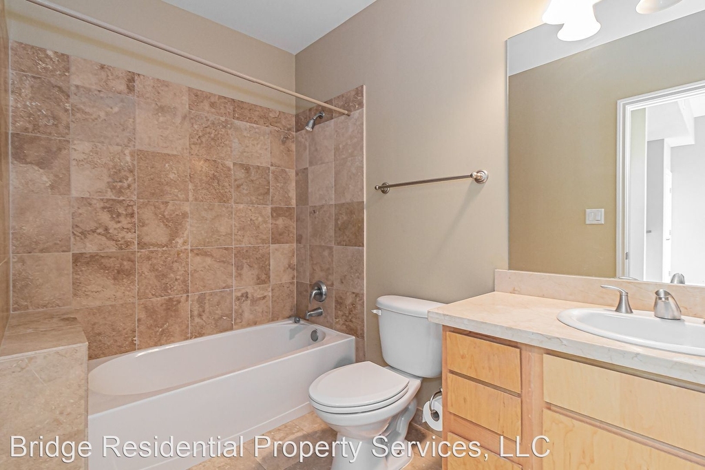 500 Throckmorton St., #1004 - Photo 17