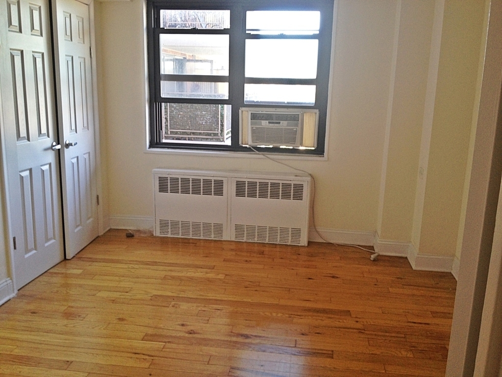 341 10th Street - Photo 8