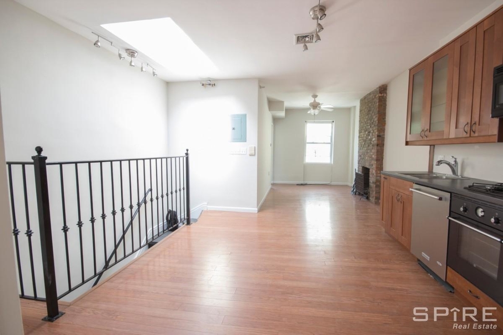 1604 Lexington Avenue - Photo 6