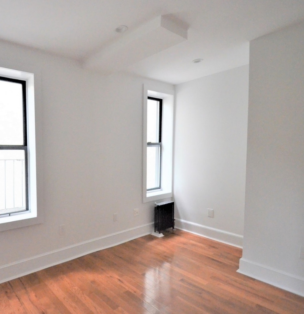 1484 Amsterdam Avenue - Photo 2