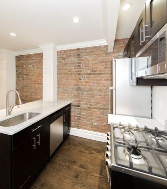 446 West 19th Street - Photo 1