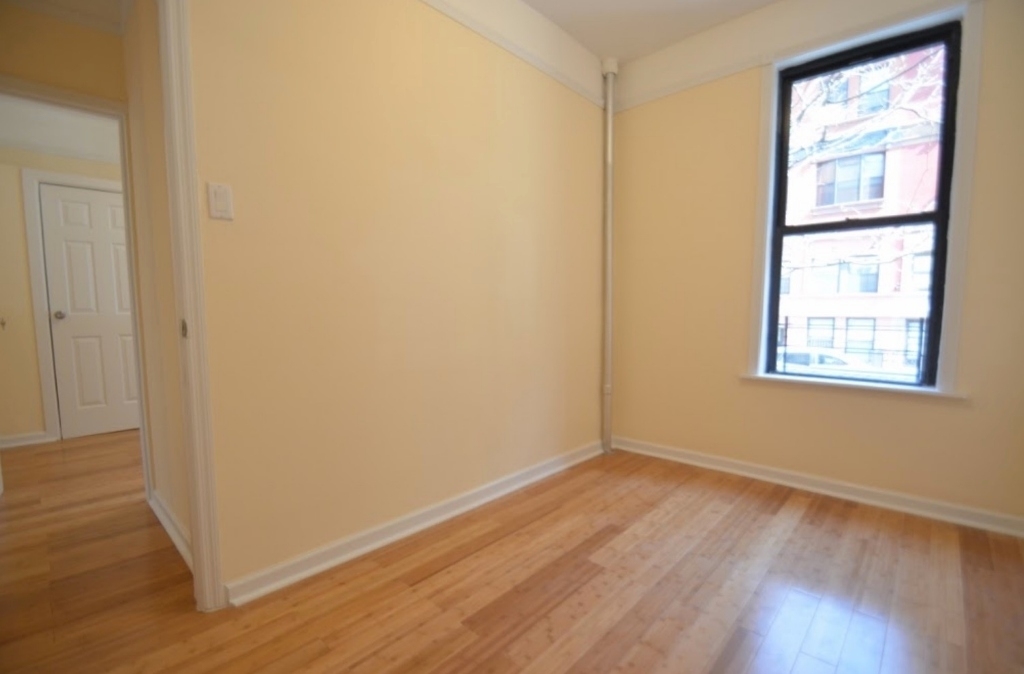 554 West 148th Street - Photo 4