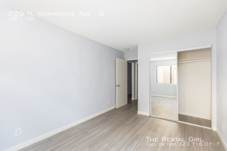 229 Normandie Ave - Photo 6