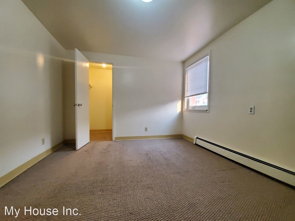 1001 Robertson Street - Photo 8