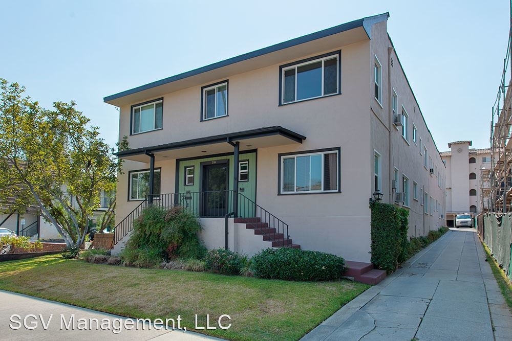 211 S El Molino Ave - Photo 13