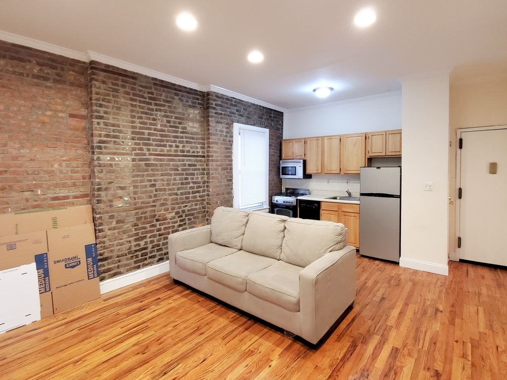 171 Mulberry Street - Photo 2