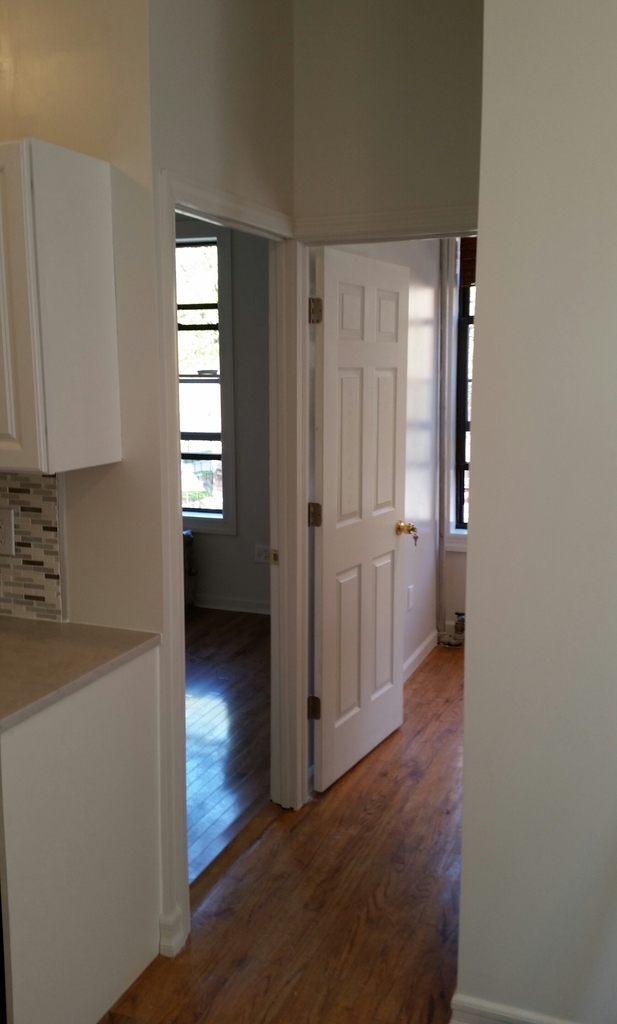 753 East 6th Street - Photo 3