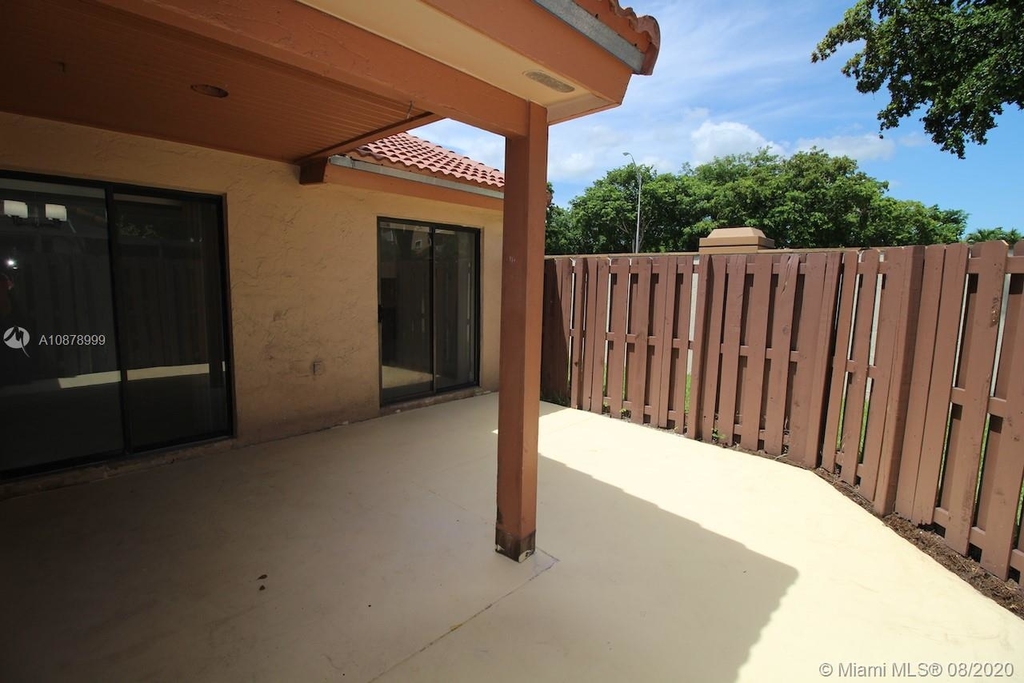 17034 Nw 66th Ct - Photo 26